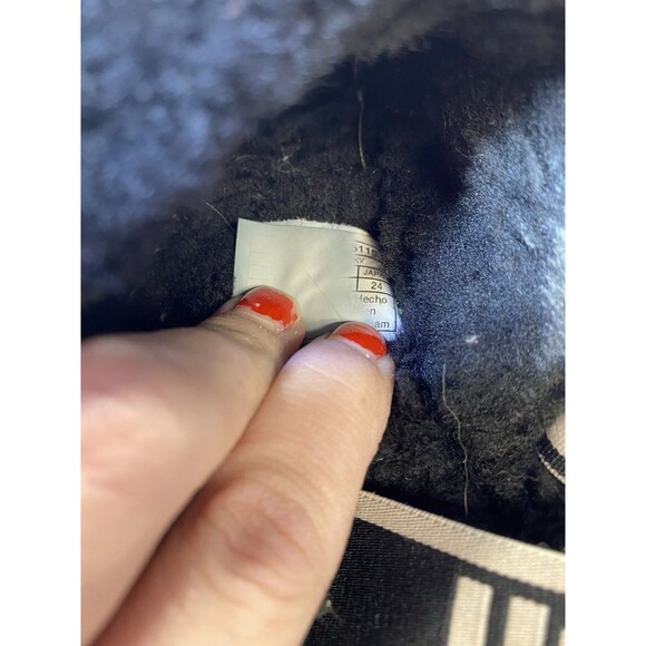 Women's Sz 7 M Ugg Fluff Yeah Black Genuine Shearling Slide Sandal - Picture 9 of 10